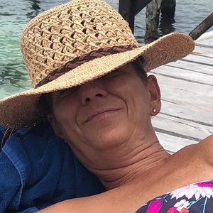 Meet your Posher, Mary